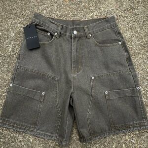 Men's Cargo Shorts in Olive Gray with Utility Pockets